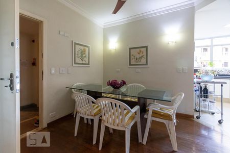 Apartamento à venda com 183m², 4 quartos e 3 vagas Apartamento à venda com 183m², 4 quartos e 3 vagasCopa