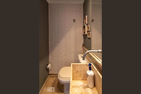 Apartamento à venda com 183m², 4 quartos e 3 vagas Apartamento à venda com 183m², 4 quartos e 3 vagasLavabo