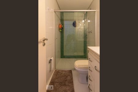 Apartamento à venda com 183m², 4 quartos e 3 vagas Apartamento à venda com 183m², 4 quartos e 3 vagasBanheiro