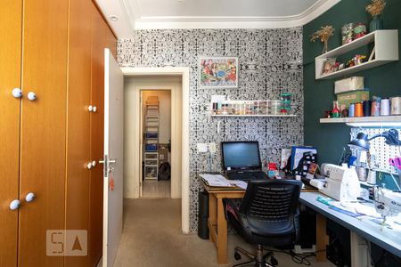 Apartamento à venda com 183m², 4 quartos e 3 vagas Apartamento à venda com 183m², 4 quartos e 3 vagasQuarto 2