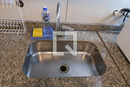 Apartamento para alugar com 65m², 2 quartos e 1 vagaDetalhe da cozinha