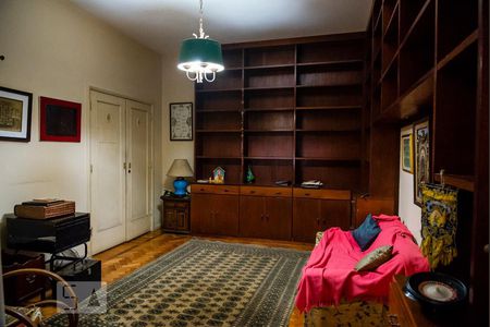 Apartamento para alugar com 304m², 4 quartos e 1 vagaQuarto 4