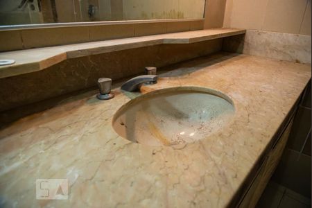 Apartamento para alugar com 304m², 4 quartos e 1 vagaBanheiro Social