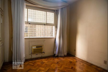 Apartamento para alugar com 304m², 4 quartos e 1 vagaQuarto 2