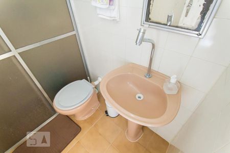 Casa à venda com 165m², 3 quartos e 2 vagasBanheiro de Serviço