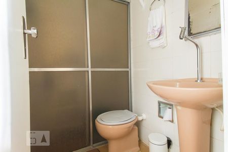 Casa à venda com 165m², 3 quartos e 2 vagasBanheiro de Serviço