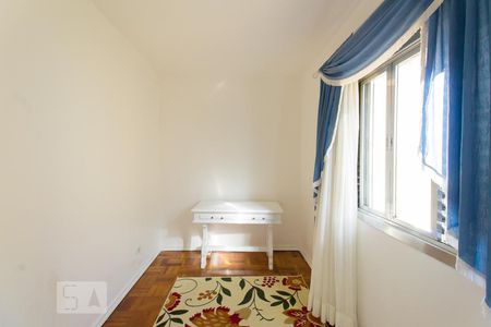 Casa à venda com 165m², 3 quartos e 2 vagasQuarto 3