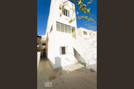 Casa à venda com 165m², 3 quartos e 2 vagasQuintal 