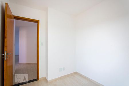 Quarto 1 de apartamento para alugar com 2 quartos, 50m² em Vila Vitória, Santo André