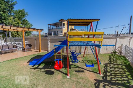 Apartamento à venda com 47m², 2 quartos e 1 vaga Apartamento à venda com 47m², 2 quartos e 1 vagaPlayground