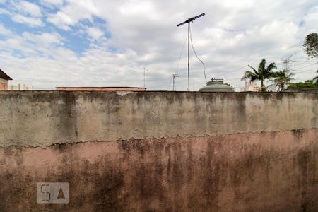 Casa à venda com 150m², 4 quartos e 2 vagas Casa à venda com 150m², 4 quartos e 2 vagasVista do Quarto 2