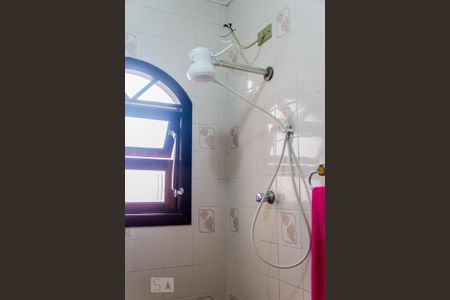 Casa à venda com 204m², 4 quartos e 2 vagasBanheiro