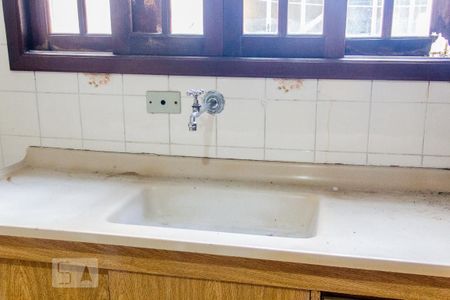 Casa à venda com 204m², 4 quartos e 2 vagasPia