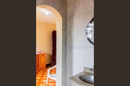 Casa à venda com 204m², 4 quartos e 2 vagasBanheiro da Suíte