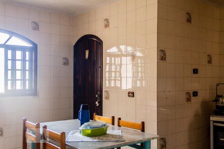 Casa à venda com 204m², 4 quartos e 2 vagasCozinha