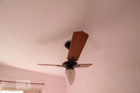 Casa à venda com 120m², 2 quartos e 2 vagasQuarto 3