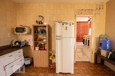 Casa à venda com 120m², 2 quartos e 2 vagasCozinha