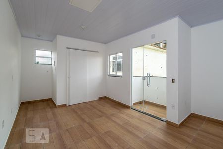 Casa à venda com 40m², 1 quarto e sem vaga Casa à venda com 40m², 1 quarto e sem vagaSuíte