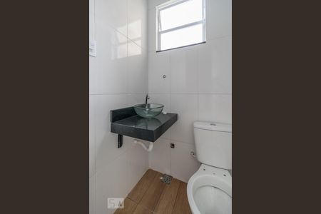 Casa à venda com 40m², 1 quarto e sem vaga Casa à venda com 40m², 1 quarto e sem vagaBanheiro da Suíte