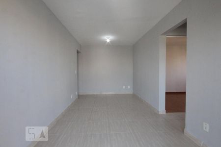 Sala de apartamento para alugar com 2 quartos, 50m² em Jardim Umarizal, São Paulo