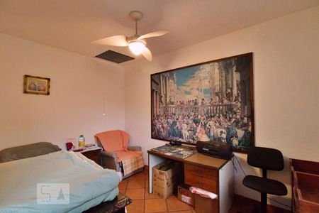 Casa à venda com 436m², 4 quartos e 5 vagas Casa à venda com 436m², 4 quartos e 5 vagasEdícula