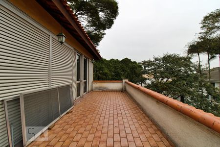 Casa à venda com 436m², 4 quartos e 5 vagas Casa à venda com 436m², 4 quartos e 5 vagasVaranda do Quarto 3