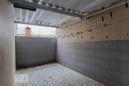 Casa à venda com 130m², 2 quartos e 2 vagas Casa à venda com 130m², 2 quartos e 2 vagasÁrea de Serviço