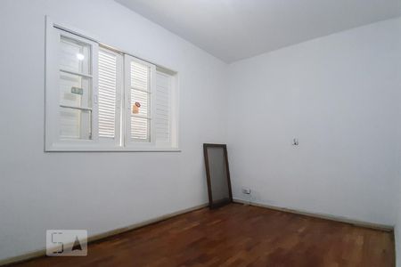 Casa à venda com 130m², 2 quartos e 2 vagas Casa à venda com 130m², 2 quartos e 2 vagasQuarto 1