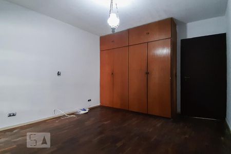 Casa à venda com 130m², 2 quartos e 2 vagas Casa à venda com 130m², 2 quartos e 2 vagasQuarto 2
