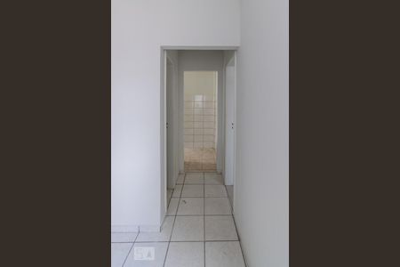 Sala - Corredor de apartamento para alugar com 1 quarto, 50m² em Olaria, Rio de Janeiro