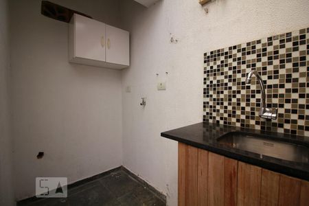Casa de condomínio à venda com 88m², 2 quartos e 1 vagaÁrea de Serviço