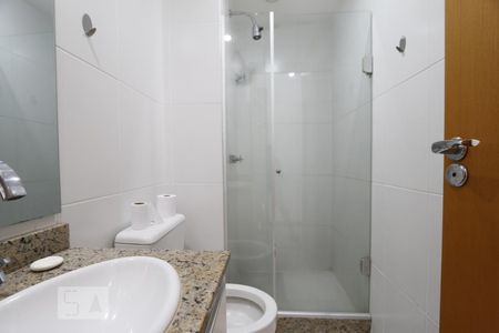 Banheiro de apartamento à venda com 3 quartos, 90m² em Jacarepaguá, Rio de Janeiro