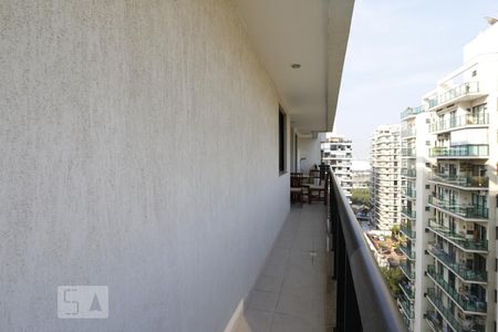 Apartamento à venda com 90m², 3 quartos e 2 vagasVaranda da Sala