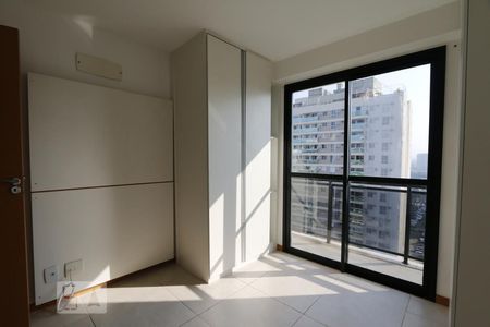 Apartamento à venda com 90m², 3 quartos e 2 vagassuite