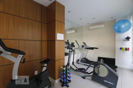Apartamento à venda com 90m², 3 quartos e 2 vagasÁrea comum - Academia