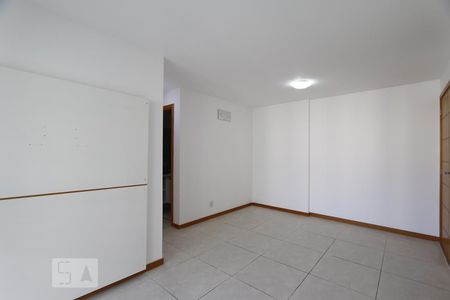 sala de apartamento à venda com 3 quartos, 90m² em Jacarepaguá, Rio de Janeiro