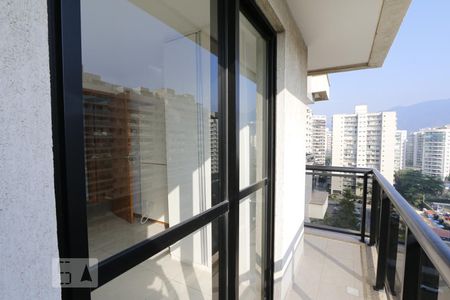 Apartamento à venda com 90m², 3 quartos e 2 vagasVaranda da Sala
