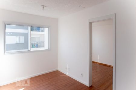 Sala de apartamento à venda com 2 quartos, 36m² em Vila Taquari, São Paulo