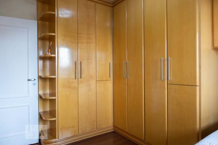 Apartamento à venda com 100m², 3 quartos e 3 vagas Apartamento à venda com 100m², 3 quartos e 3 vagasQuarto 2