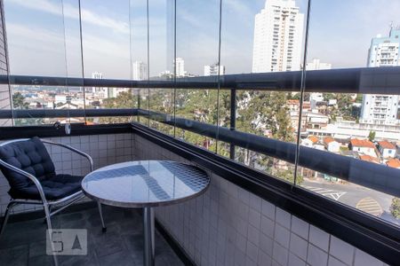 Apartamento à venda com 100m², 3 quartos e 3 vagas Apartamento à venda com 100m², 3 quartos e 3 vagasVaranda da suíte