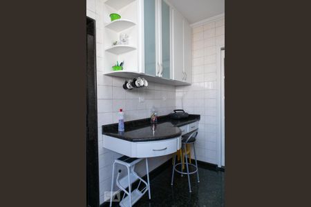 Apartamento à venda com 100m², 3 quartos e 3 vagas Apartamento à venda com 100m², 3 quartos e 3 vagasCozinha