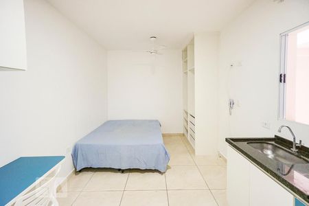 Sala quarto e cozinha de kitnet/studio para alugar com 1 quarto, 20m² em Belenzinho, São Paulo