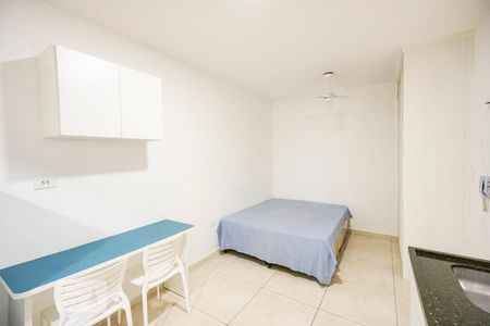 Sala quarto e cozinha de kitnet/studio para alugar com 1 quarto, 20m² em Belenzinho, São Paulo