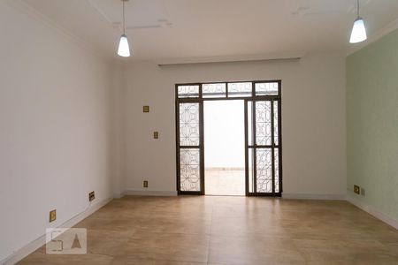 Sala de apartamento para alugar com 3 quartos, 130m² em Itapoã, Belo Horizonte