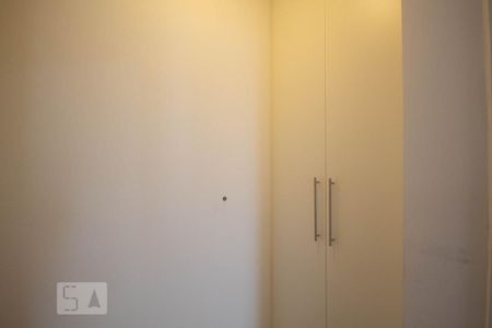 Apartamento à venda com 106m², 3 quartos e 2 vagas Apartamento à venda com 106m², 3 quartos e 2 vagasCloset da Suíte 2