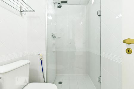 Apartamento para alugar com 35m², 1 quarto e 1 vaga Apartamento para alugar com 35m², 1 quarto e 1 vagaBanheiro