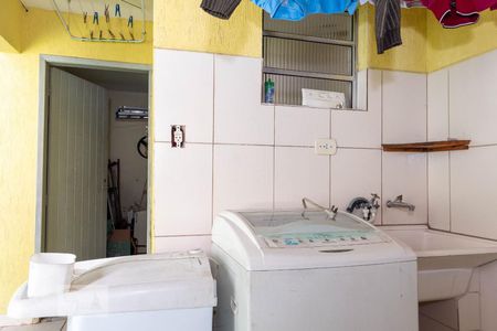 Casa à venda com 140m², 4 quartos e 3 vagasÁrea de Serviço