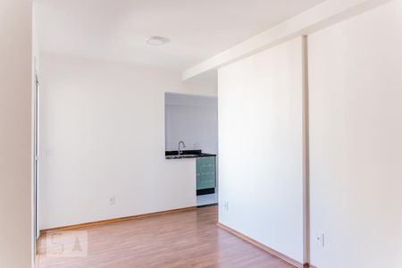 Sala de apartamento para alugar com 2 quartos, 51m² em Casa Branca, Santo André