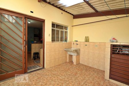 Casa à venda com 167m², 3 quartos e 3 vagasÁrea de Serviço