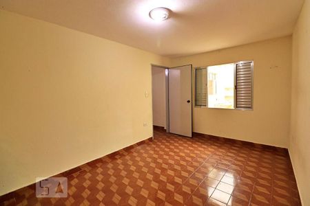 Casa à venda com 167m², 3 quartos e 3 vagasQuarto - Casa Fundos